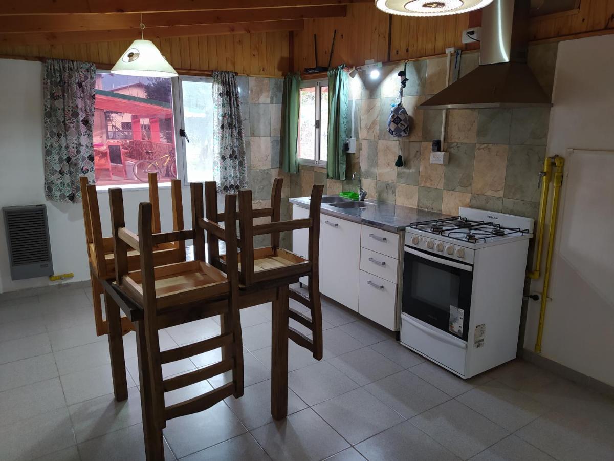 Huellas Hostel Лаго-Пуело Екстер'єр фото