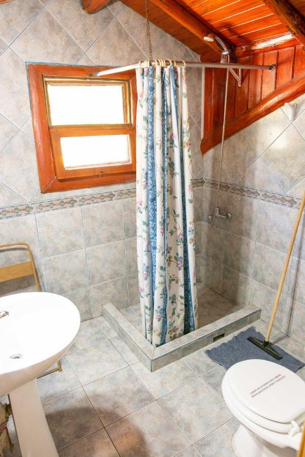 Huellas Hostel Лаго-Пуело Екстер'єр фото