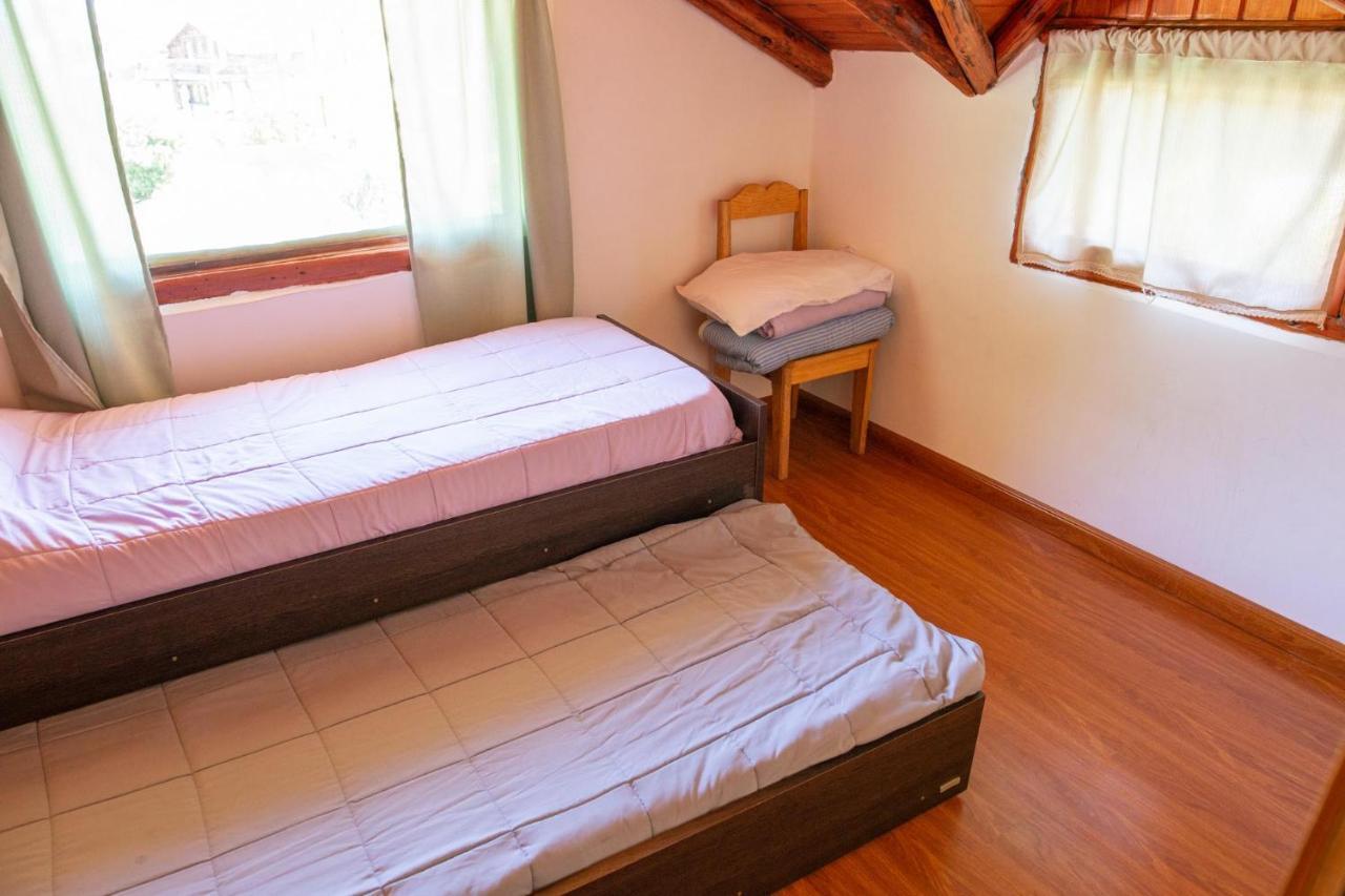 Huellas Hostel Лаго-Пуело Екстер'єр фото